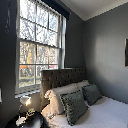 "Bright & Spacious" 3 Bedroom Flat By Kings Cross, St Pancras Station!!!!64 Лондон Экстерьер фото
