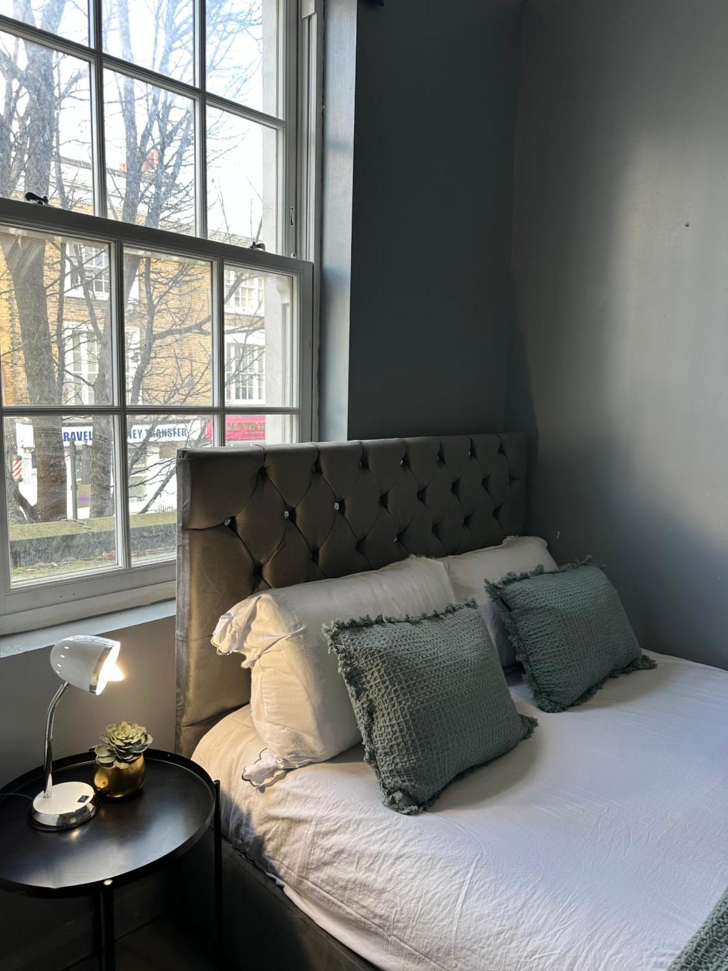 "Bright & Spacious" 3 Bedroom Flat By Kings Cross, St Pancras Station!!!!64 Лондон Экстерьер фото