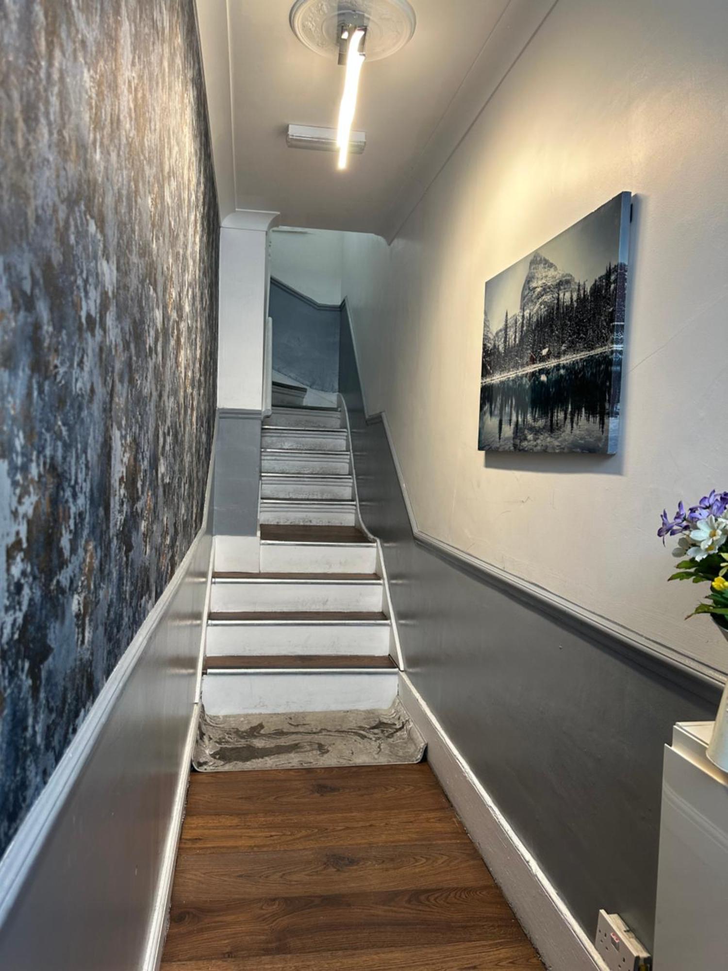 "Bright & Spacious" 3 Bedroom Flat By Kings Cross, St Pancras Station!!!!64 Лондон Экстерьер фото