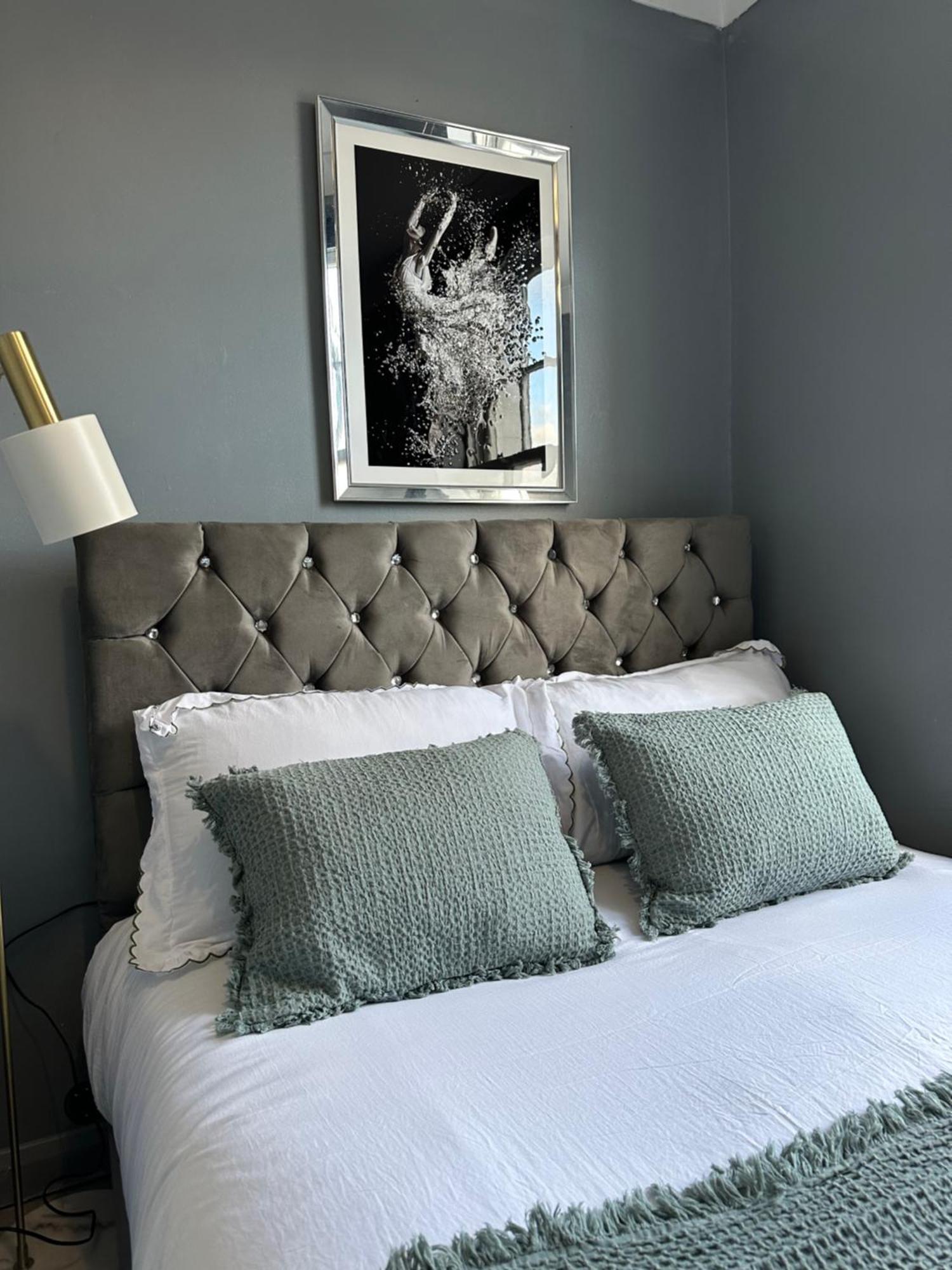 "Bright & Spacious" 3 Bedroom Flat By Kings Cross, St Pancras Station!!!!64 Лондон Экстерьер фото
